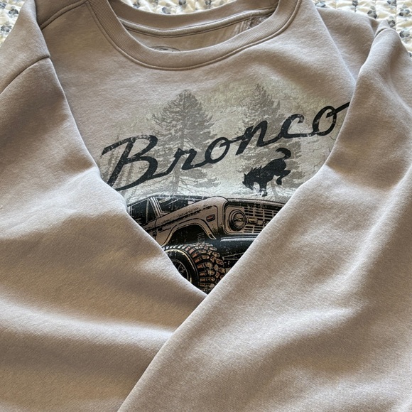 Ford Bronco Off-Road Adventure Sweatshirt - Picture 2 of 3